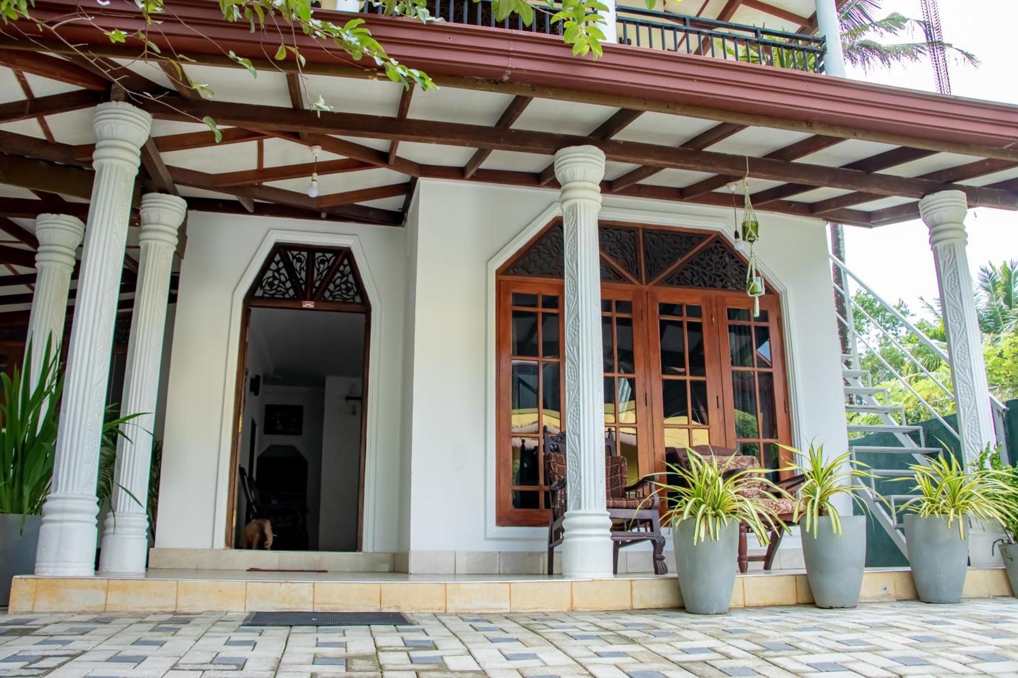 Dini Galle Exterior photo